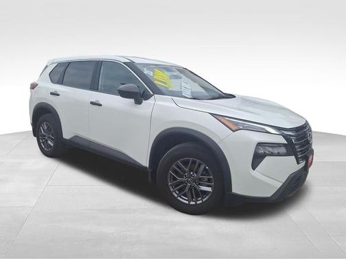 Glacier White 2025 Nissan Rogue S
