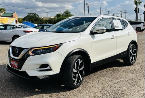 2022 Nissan Rogue Sport SL