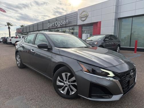 2025 Nissan Altima S