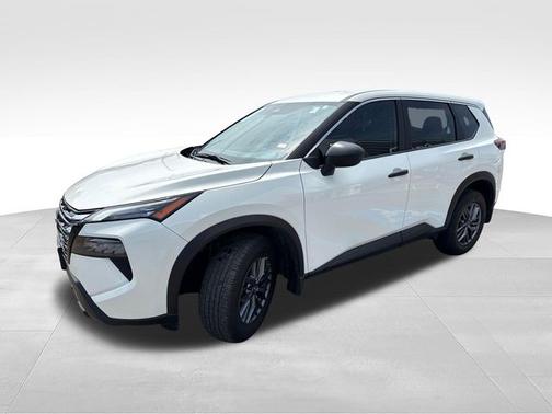 Glacier White 2024 Nissan Rogue S