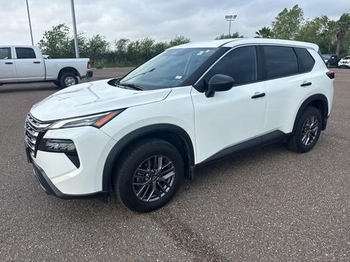 Glacier White 2024 Nissan Rogue S