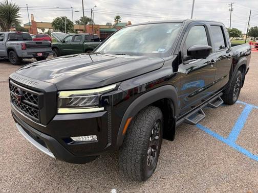 Black 2024 Nissan Frontier PRO-4X
