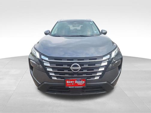 Gun Metallic 2024 Nissan Rogue SV