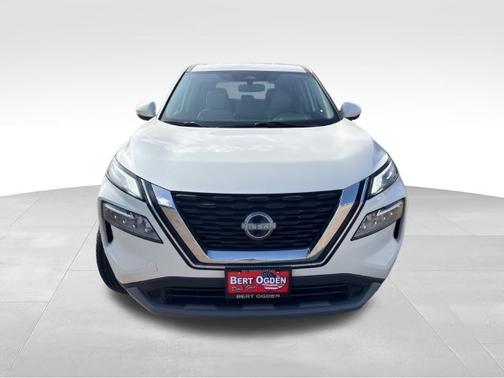 White 2023 Nissan Rogue SV