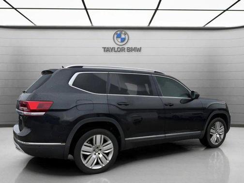 2018 Volkswagen Atlas 3.6L SEL Premium