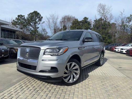 2022 Lincoln Navigator Reserve