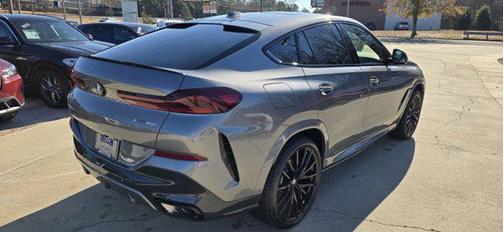 2026 BMW X6 xDrive40i