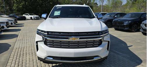 Summit White 2021 Chevrolet Suburban Premier
