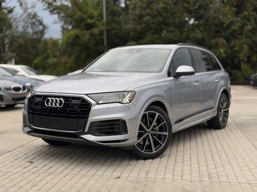 2021 Audi Q7 55 Prestige