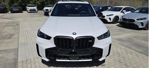 2026 BMW X5 M60i