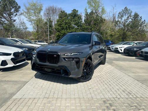 Dravit Grey Metallic 2026 BMW X7 M60i SUV