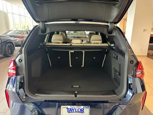 Tanzanite Blue II Metallic 2026 BMW X3 30 xDrive