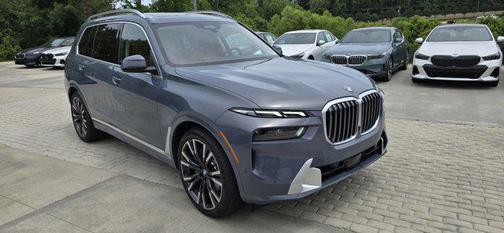 Sparkling Copper Metallic 2027 BMW X7 xDrive40i