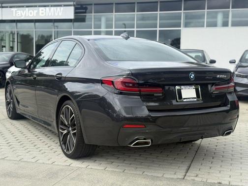 Dark Graphite Metallic 2023 BMW 530e Base