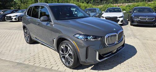 Dravit Grey Metallic 2026 BMW X5 xDrive40i