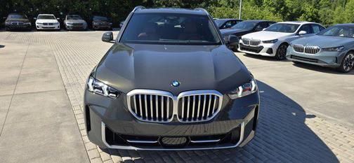 Dravit Grey Metallic 2026 BMW X5 xDrive40i