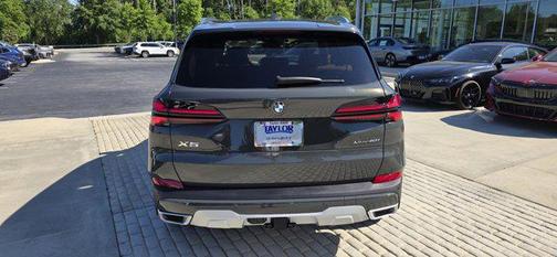 Dravit Grey Metallic 2026 BMW X5 xDrive40i