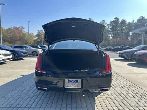 2018 Cadillac XTS Premium Luxury