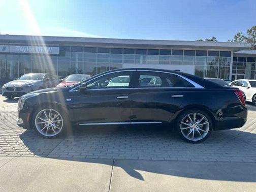 2018 Cadillac XTS Premium Luxury