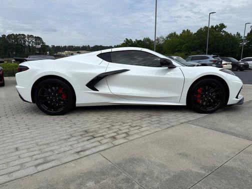 2025 Chevrolet Corvette Stingray w/2LT