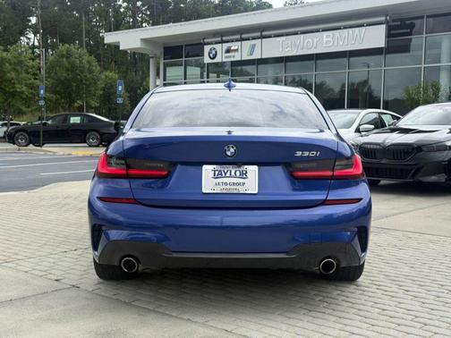 Portimao Blue Metallic 2021 BMW 330 330i