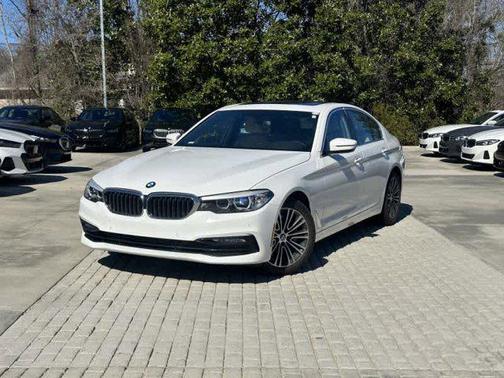2017 BMW 530 530i