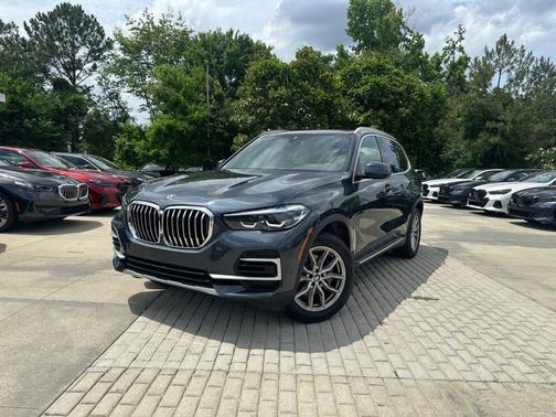 Gray 2022 BMW X5 sDrive40i