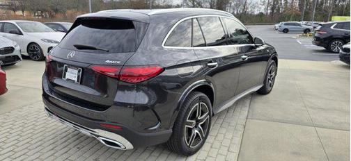2025 Mercedes-Benz GLC 300 4MATIC