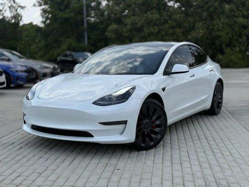 2023 Tesla Model 3 Performance