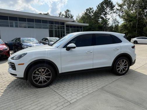 2023 Porsche Cayenne AWD