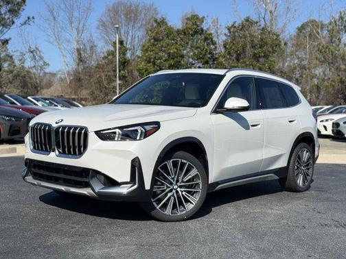 Mineral White Metallic 2026 BMW X1 xDrive28i