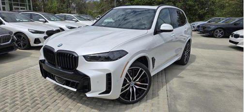 Mineral White Metallic 2026 BMW X5 xDrive40i