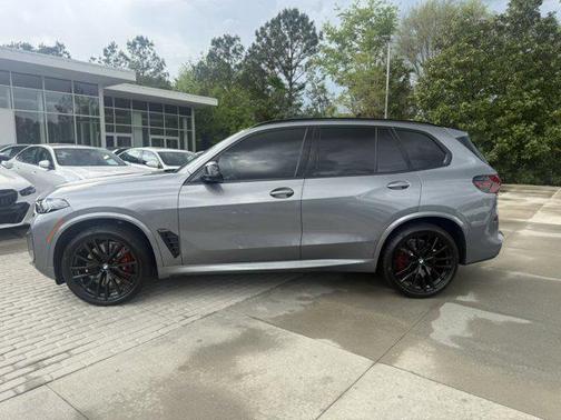 Skyscraper Grey Metallic 2026 BMW X5 M60i
