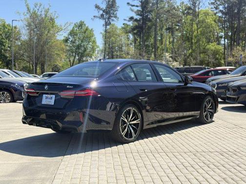 Carbon Black Metallic 2026 BMW 530 530i