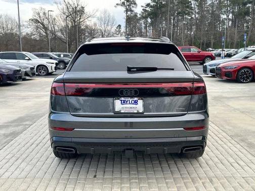 2026 Audi Q8 55 Premium Plus