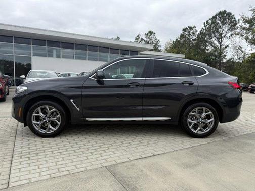 2024 BMW X4 xDrive30i