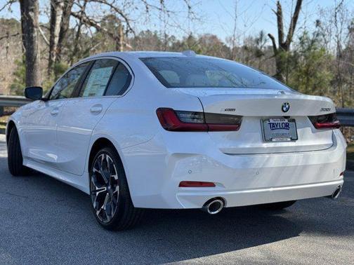 2025 BMW 330 i xDrive