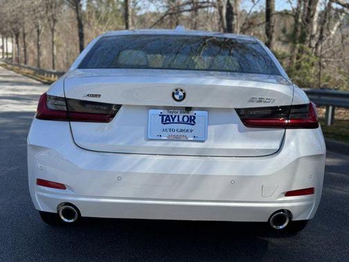 2025 BMW 330 i xDrive