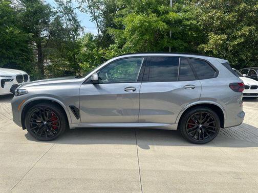 Skyscraper Grey Metallic 2026 BMW X5 sDrive40i