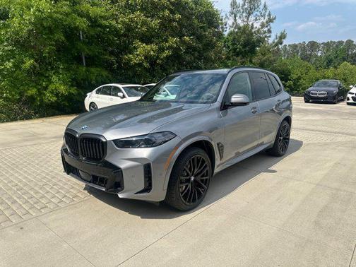 Skyscraper Grey Metallic 2026 BMW X5 sDrive40i