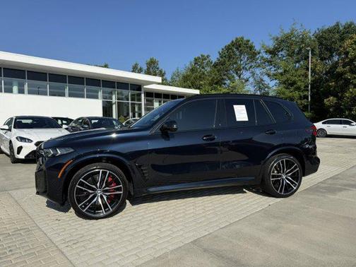 2025 BMW X5 M60i