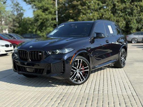 2025 BMW X5 M60i