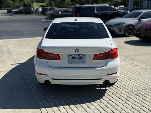 2019 BMW 530e iPerformance