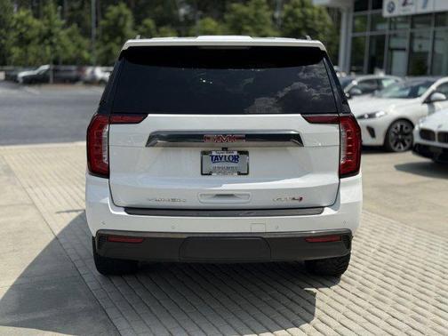 2023 GMC Yukon 4WD AT4