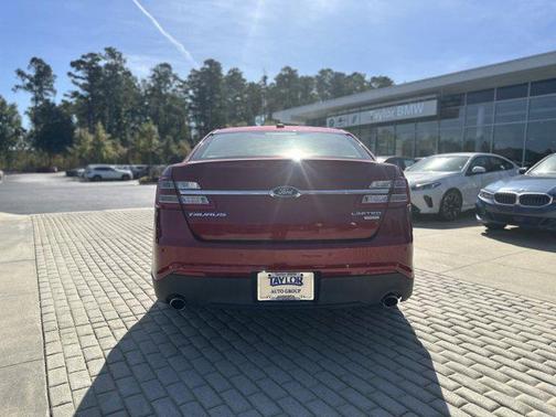 2015 Ford Taurus Limited