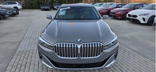 2021 BMW 750 i xDrive