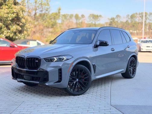 2024 BMW X5 M60i