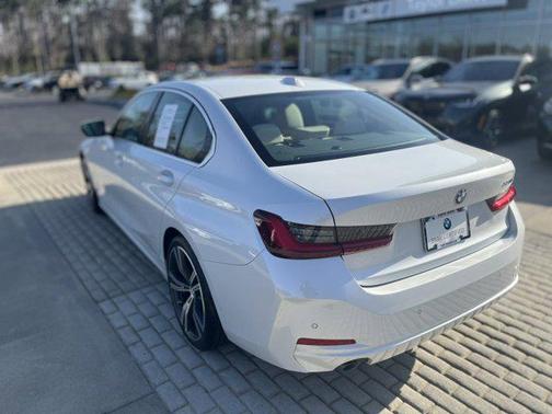2024 BMW 330 i