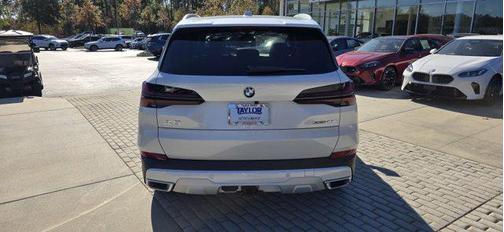 2026 BMW X5 sDrive40i