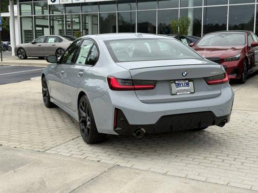 Brooklyn Grey Metallic 2026 BMW 330 330i